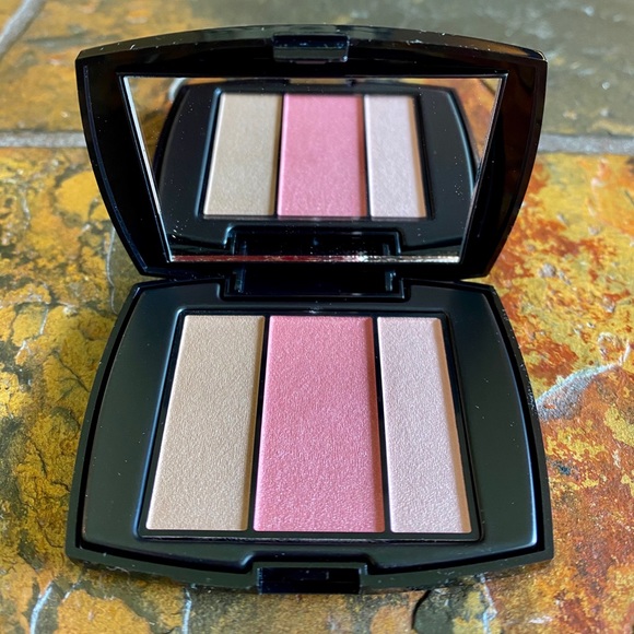 Lancôme Blush Rose Flush - Picture 1 of 2